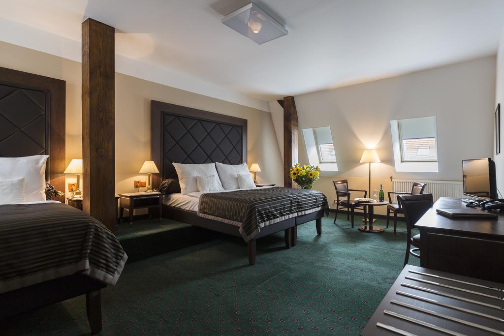 Hotel William