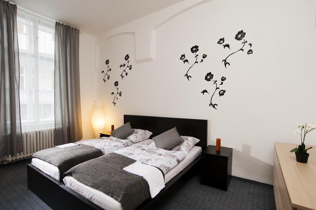 Hostel Opletalova - Prague