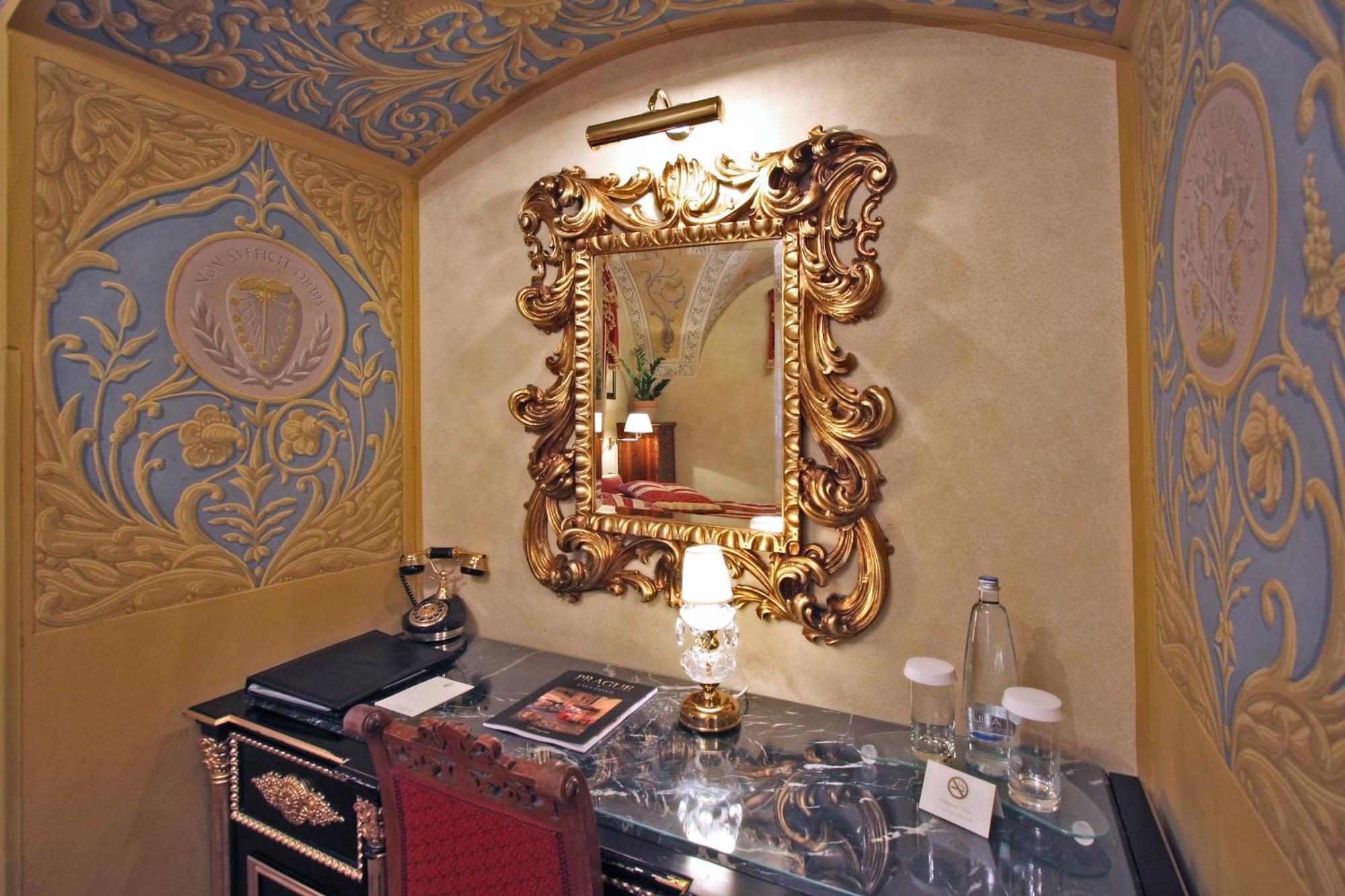 Alchymist Nosticova Palace