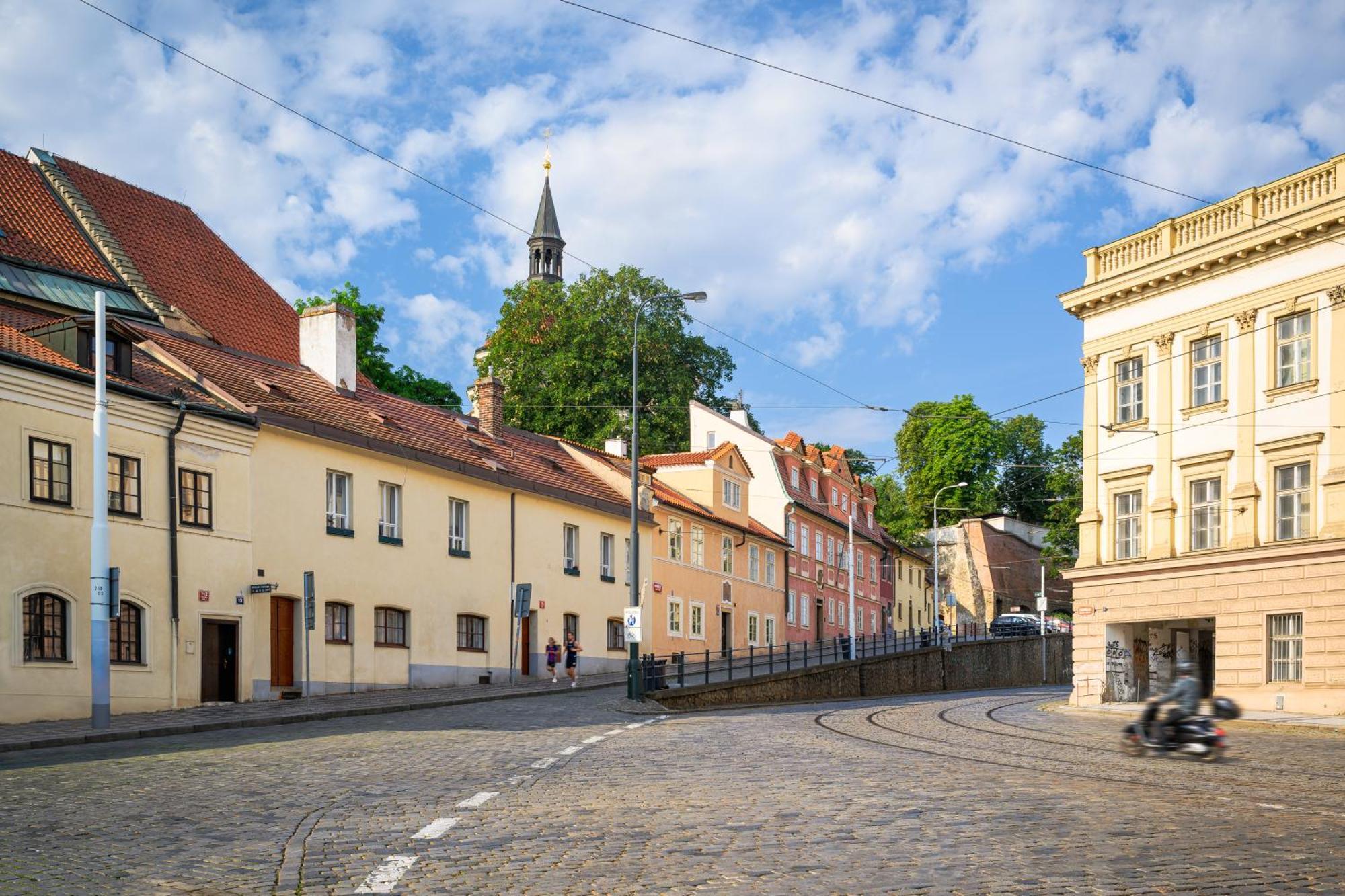 Fancy Apartments By Prague Castle