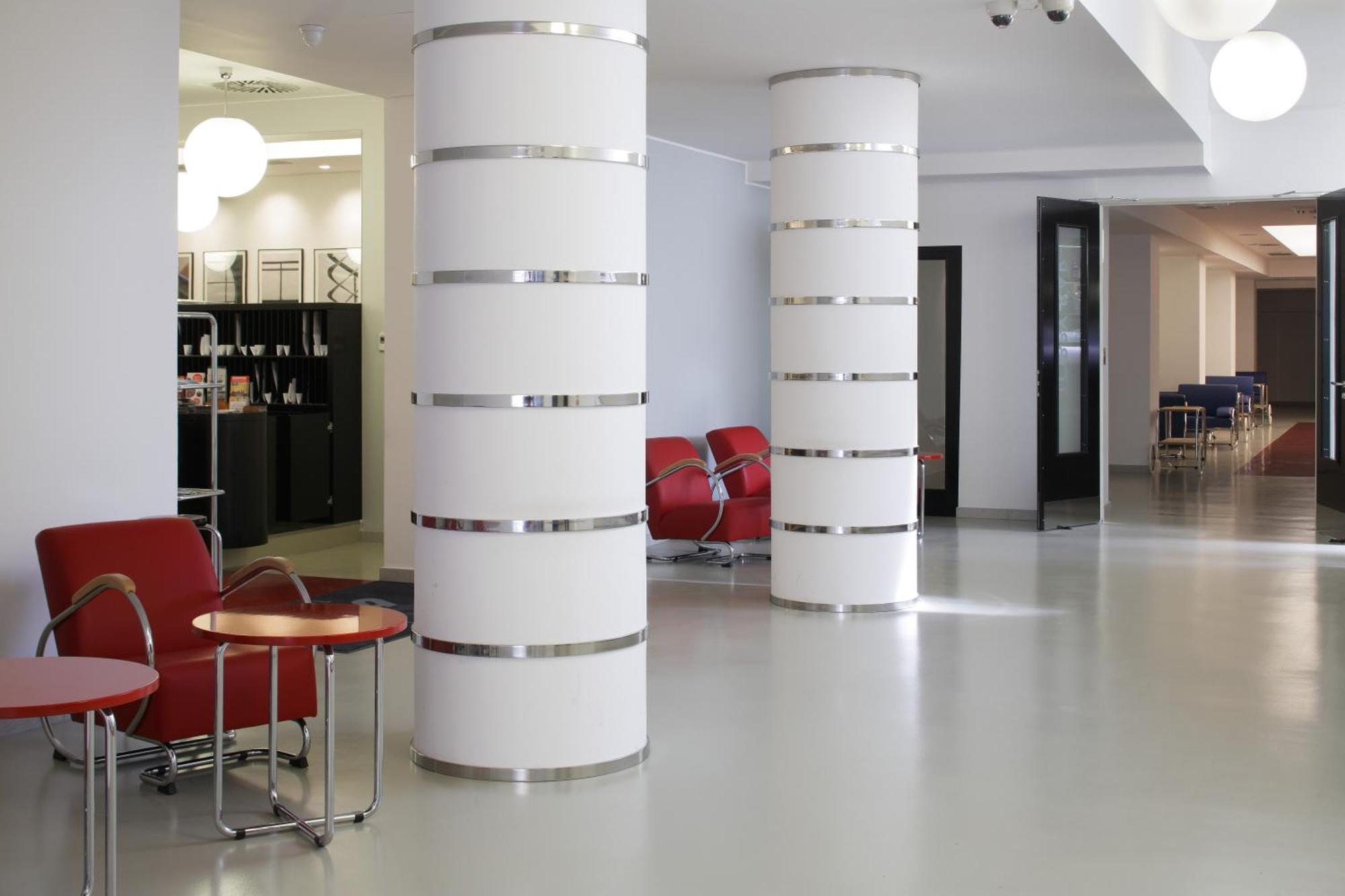 Axa Hotel