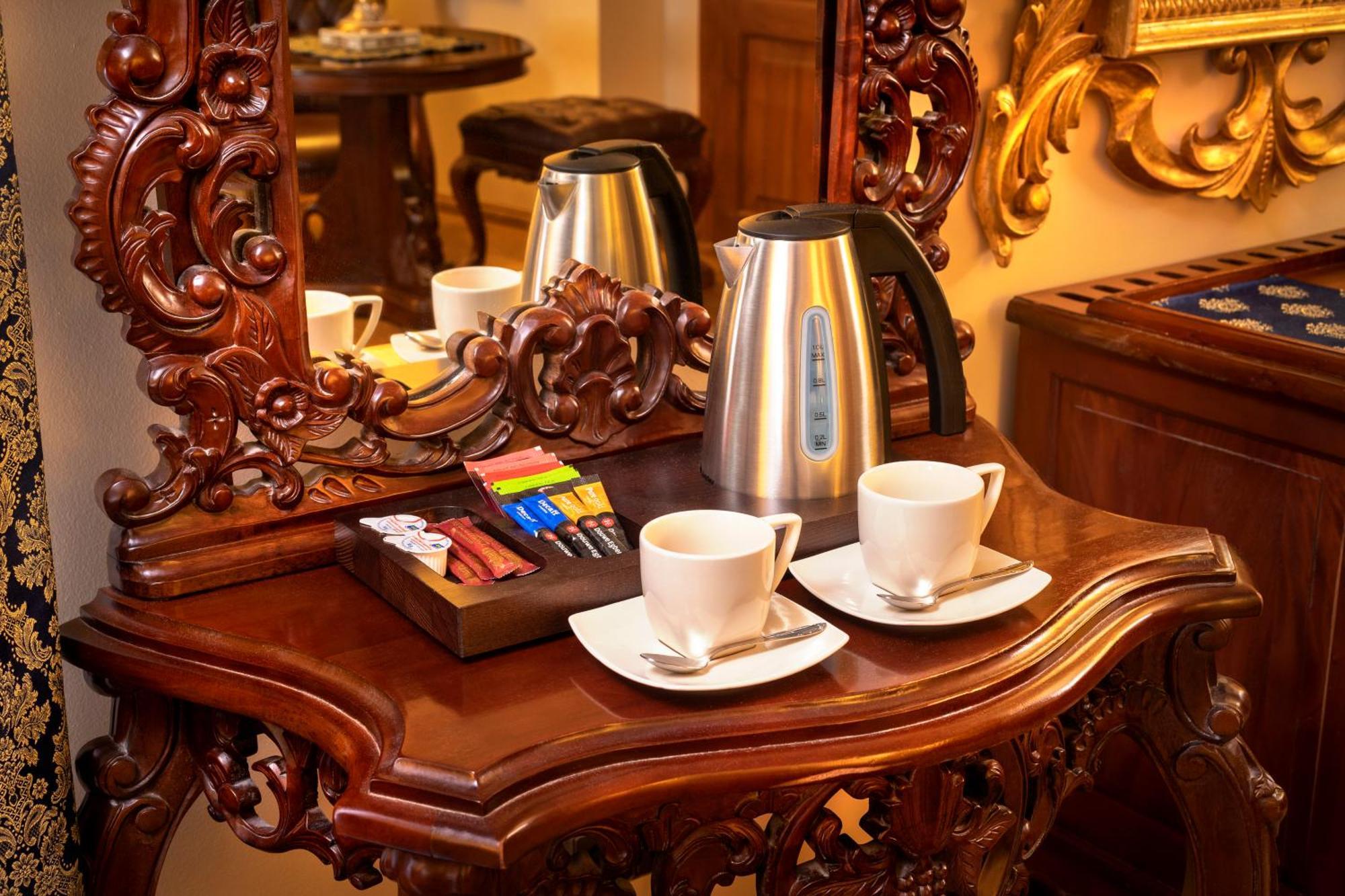 Hotel U Prince Prague By Bhg