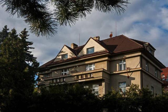 Vila Flora Hostel - Prague
