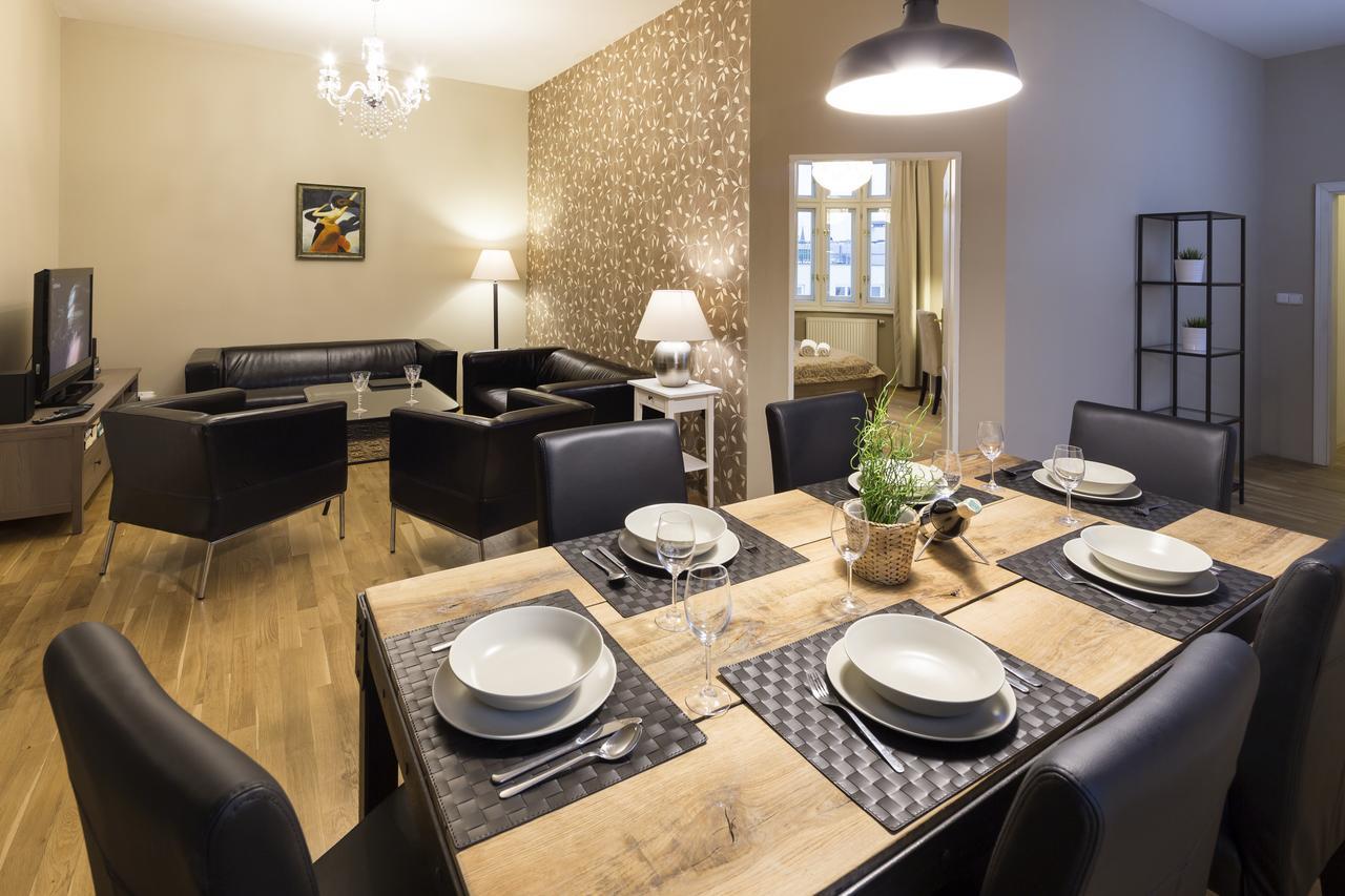 Ea Aparthotel Melantrich